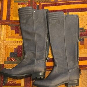 Sorel Women's Full Grain Leather Tall Zip Up Boot